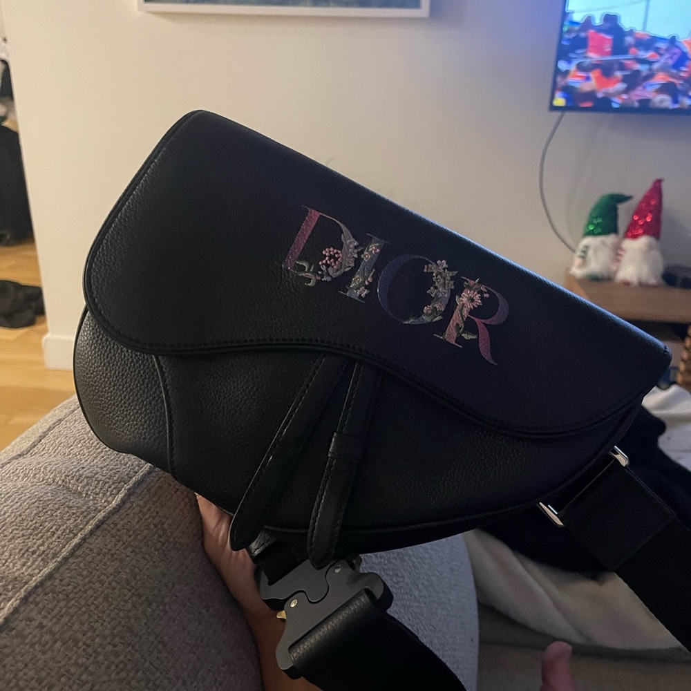Dior Black Saddle Bag with Multicolor Logo - Picture 3 of 3